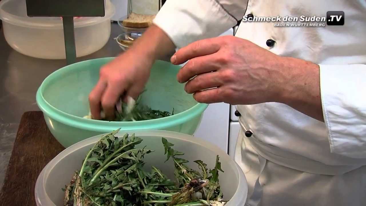 Bioland-Restaurant Rose Rezept 6: Löwenzahnsalat mit lauwarmer Eiersauce - YouTube