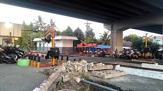 6 Perlintasan Kereta Api Bawah Jembatan Layang fly Over Janti Yogyakarta