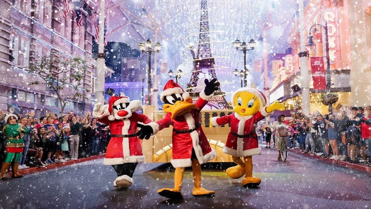 WHITE CHRISTMAS 2025 - Movie World Gold Coast -