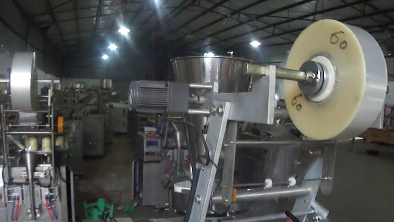 DXD 80K Automatic Granule Packing Machine - YouTube