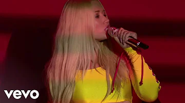 Iggy Azalea - Switch (Live From iHeartRADIO MMVAs 2017)