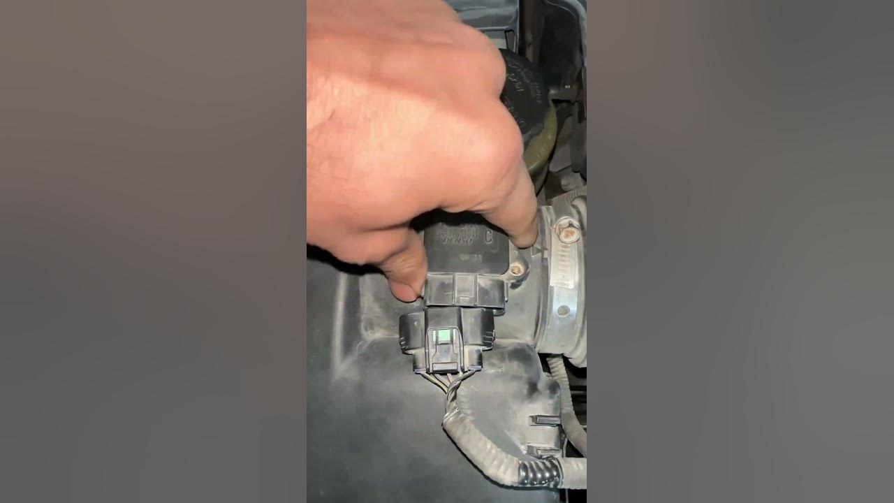 How to clean mass airflow sensor - YouTube