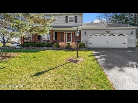 33 S Doorstone Drive, Colonie, NY home video tour