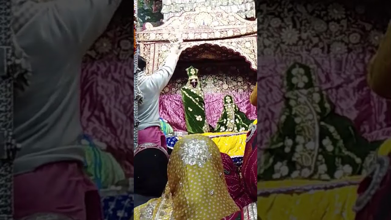 Live - radha Vallabh Lal ji ki Mangal Aarti 🦚☘️