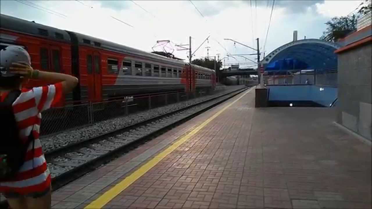 Звон электрички. Шум от поезда. Видео приезда поезда. Поезд пребывает или прибывает.