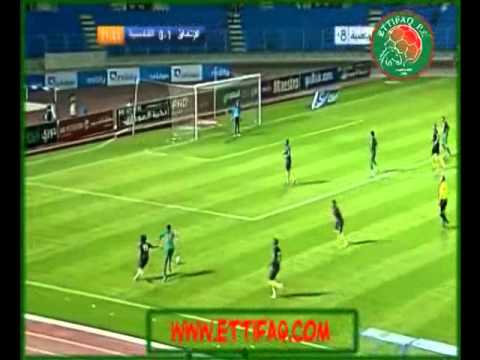 كبري أحمد عكاش لاعب الإتفاق بخالد الغامدي