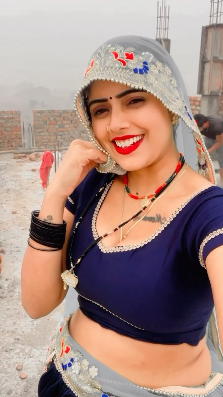 मुंडा गोरा रंग देख के दीवाना #shorts #trending #meenu #ytshorts #youtube