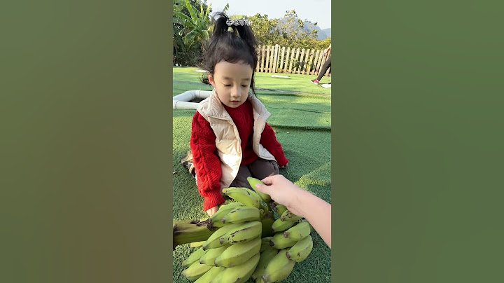 Coco picked up a green banana today #adorably #enrichment