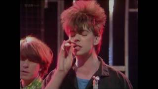 Echo & The Bunnymen - Silver (TOTP 1984) chords