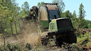 John Deere 1510E Forwarder