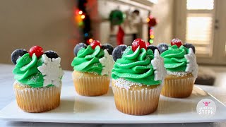 CHRISTMAS CUPCAKE || WDW Magic Kingdom Inspired Recipe || Mickey Mouse Cupcake