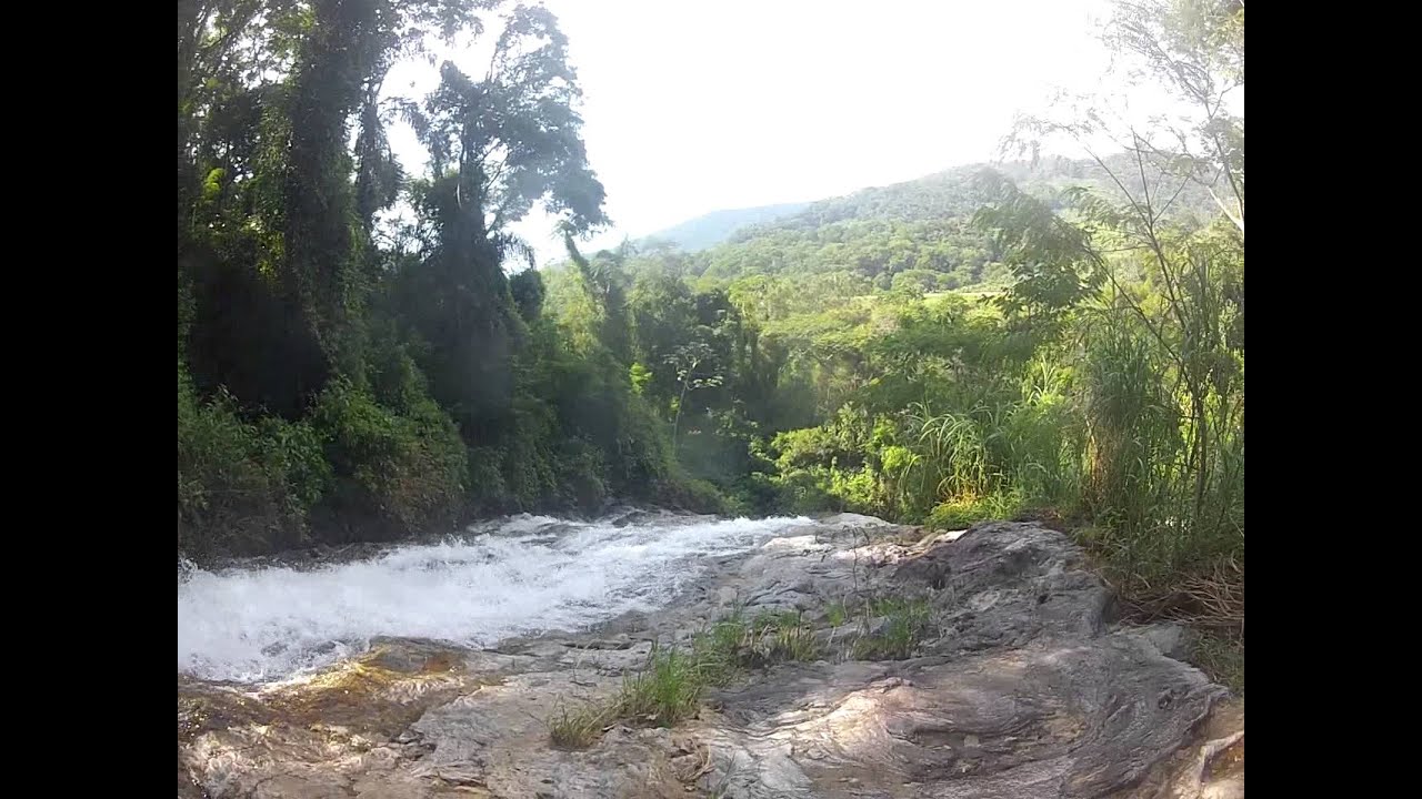 Mostrando a vista no paredao da cachoeira no caminho pra Ilha comprida YouTube Mostrando a vista no paredao da cachoeira no caminho pra Ilha comprida YouTube
