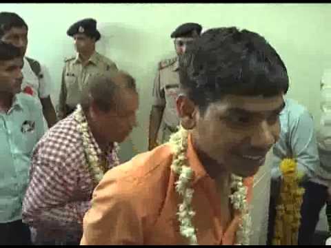 bhopal aagman 280613 - YouTube