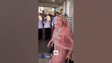 حاجییەکانی ئەندەنووسیا بە جلوبەرگی کلتووری جۆیان لە شاری مەککە دەگەڕێنەوە بۆ وڵاتەکەی خۆیان 