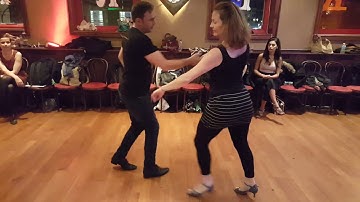 Salsa Rocks - Intermediate Turn Patterns On1 - Mark Johnson & Holly Bradley - Wed 20/09/2017 at 9pm