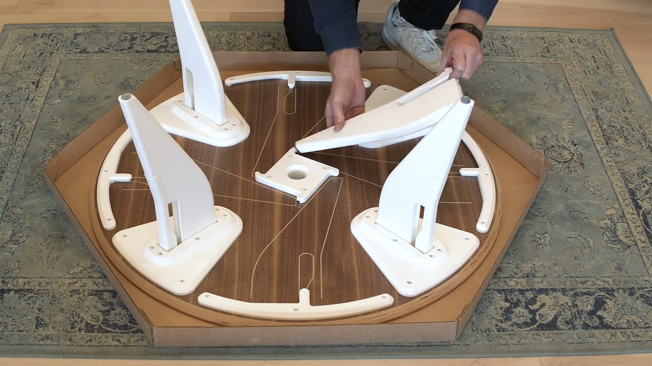 How to assemble your HOEK Round Coffee Table