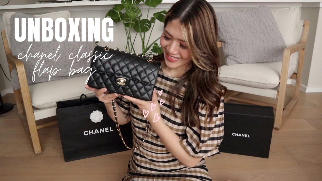 香奈兒開箱 // Unboxing Chanel Classic Flap - YouTube