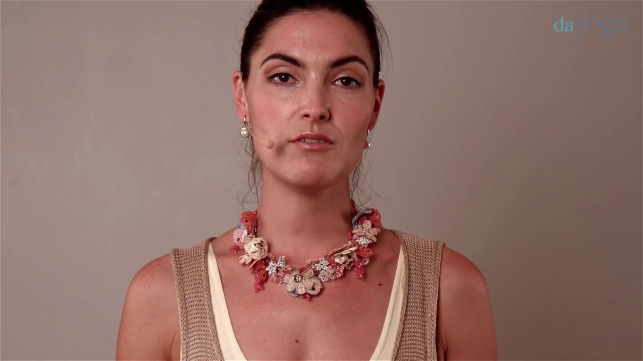 Йога голоса. Юлия Синявская - YouTube