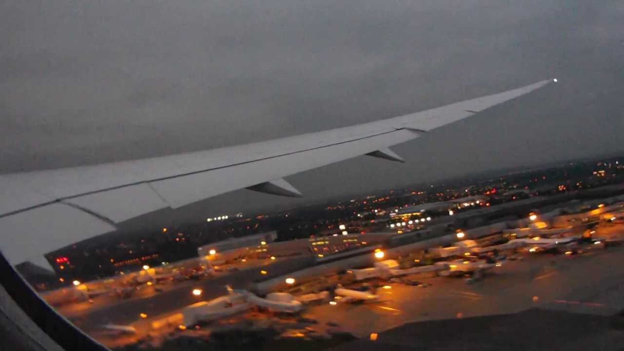 British Airways Boeing 787 Dreamliner takeoff on inaugural service to