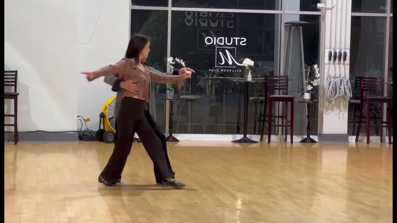 American Tango demonstration by Chris Fukushima and Heidi Ni