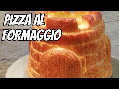 Video: Pizza Al Formaggio Su Crosta Sottile