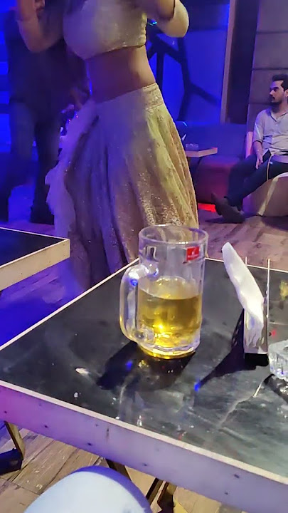 YO BAR 🍻 New Delhi || #beerreview #beer #daru #darulover #club #clubmusic #bar #youtuber #reels