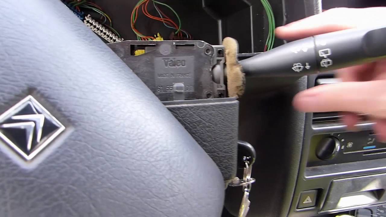 Comment remplacer les commodos sur Citroën AX