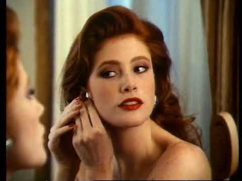 Yves Saint Laurent Rive Gauche - Angie Everhart 1989