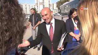 İşbaşı Yapan Kadın Şoförlere Başkan Tunç Soyerden Ziyaret