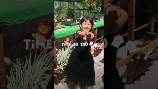 Sophia Medina &amp; Suri Melisa Video Diary : Indoor Petting Zoo