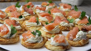 Tartine di Pasta Sfoglia al Salmone