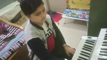 Pag Ghunghroo Baandh Meera (with intro music) - Instrumental - played by Rishabh Raj on synthesizer