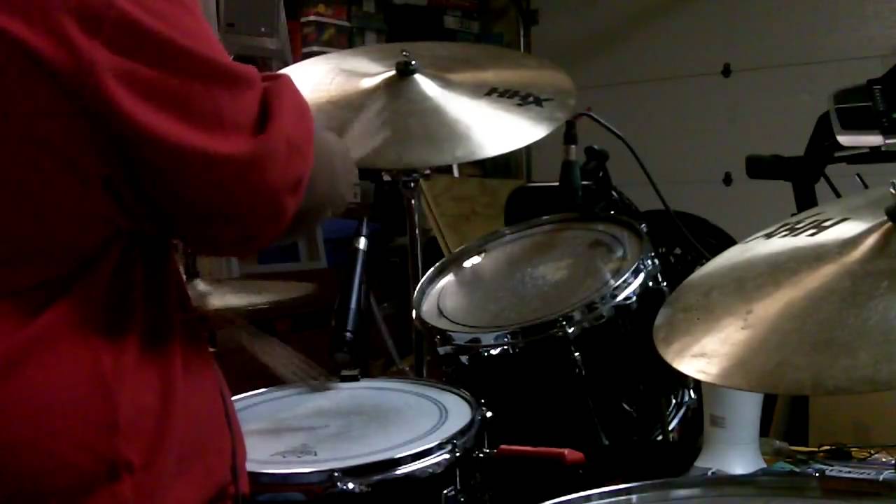 Stanley Turrentine - Blues in Hoss' Flat (Drum Cover) Stanley Turrentine - Blues in Hoss' Flat (Drum Cover)