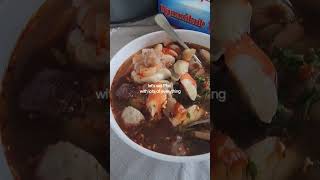 This Is How Phia Likes His Pho