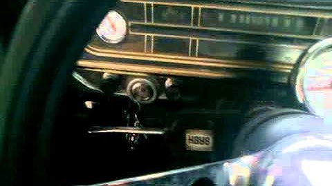 72 F-100 engine rev with open headers