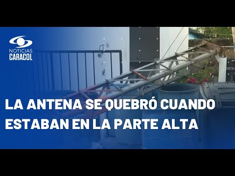 Dos obreros que desmontaban antena en Arjona, Bolívar, fallecieron tras caerse