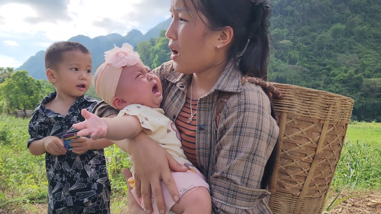 The poor girl harvests potatoes to sell and helps a little child who has lost her mother.