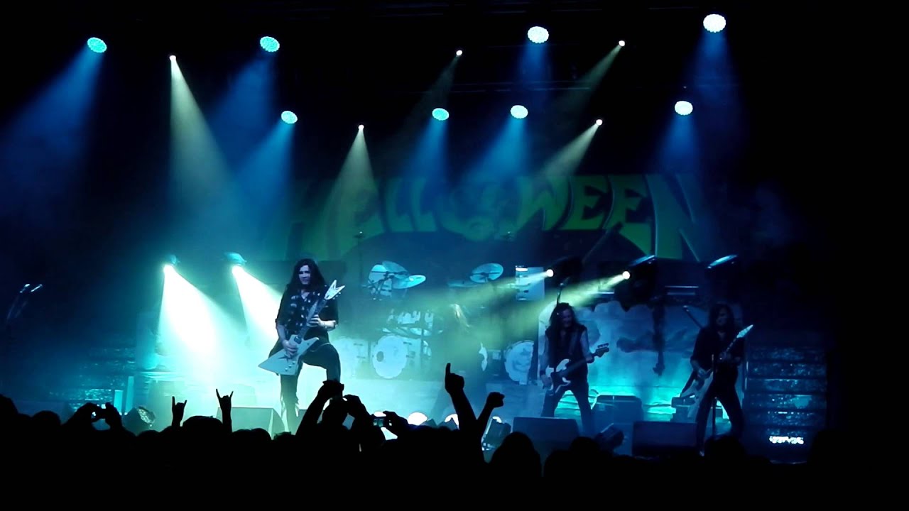 HELLOWEEN Koncert 2013 03 19 Pecsa 2 YouTube