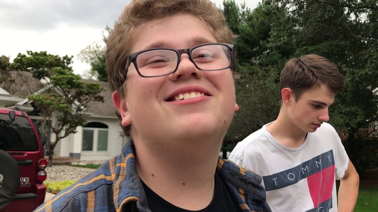 CREDIT CARD THIEF RETURNS CARD!!!!