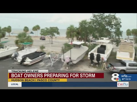 Boat Owners Prepare For Storm In Hudson Beach 