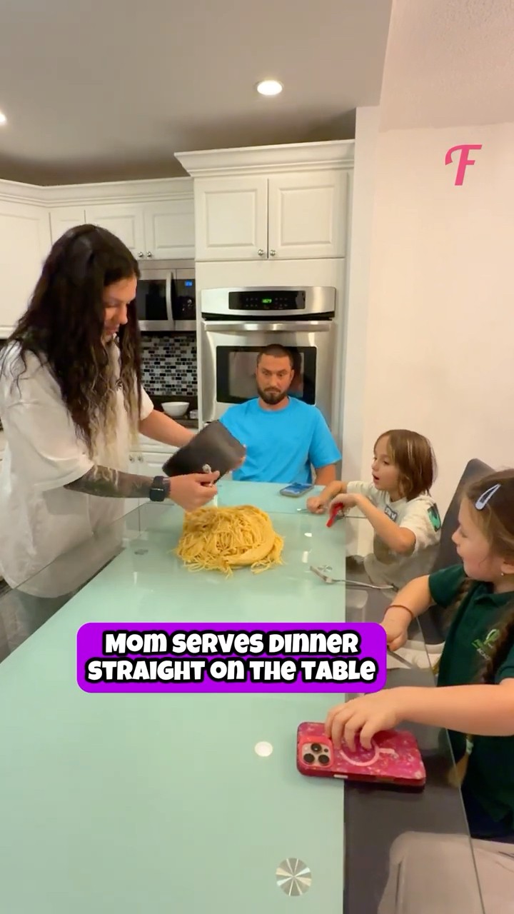 MOM'S Crazy Dinner Trick to Teach Her Family a Lesson #shorts