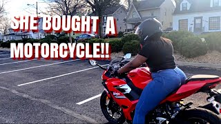 SHE BOUGHT A MOTORCYCLE! | LEARNING HOW TO RIDE