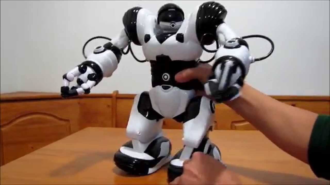 robot toys video