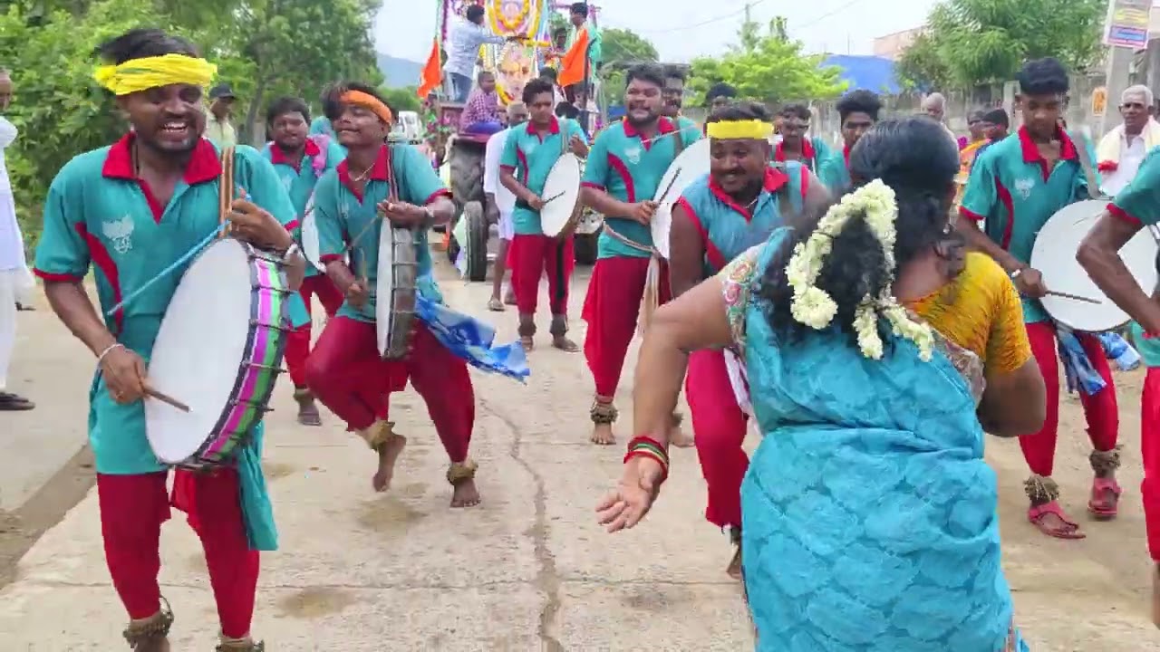 నెమలికల్లు గ్రామంలో పోలేరమ్మ తల్లి గ్రామోత్సవం (1)