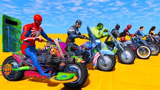 大きなバイク！スパイダーマンとスーパーヒーロー、障害物の挑戦を伴う極端なジャンプ-GTA V MODS screenshot 2