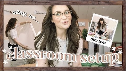 Classroom Setup #2 They "Found" My Stuff | Sorting Books, Bulletin Boards, + Chatting