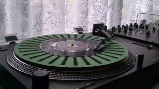 Nazareth - Love Hurts (Mooncrest) {By visualvinyldiscs}.