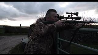 THE HUNTER MULTI COLOURED LONG RANGE FLASHLIGHT