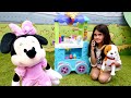 Oyuncak videosu. Minnie Mouse Köpüş köpeğini kaybetti. Kızlar için eğitici video