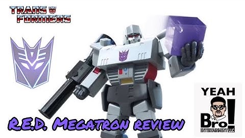 All Hail Megatron! Transformers Robot Enchanced Design R.E.D. Megatron 4K video review. A Great toy!